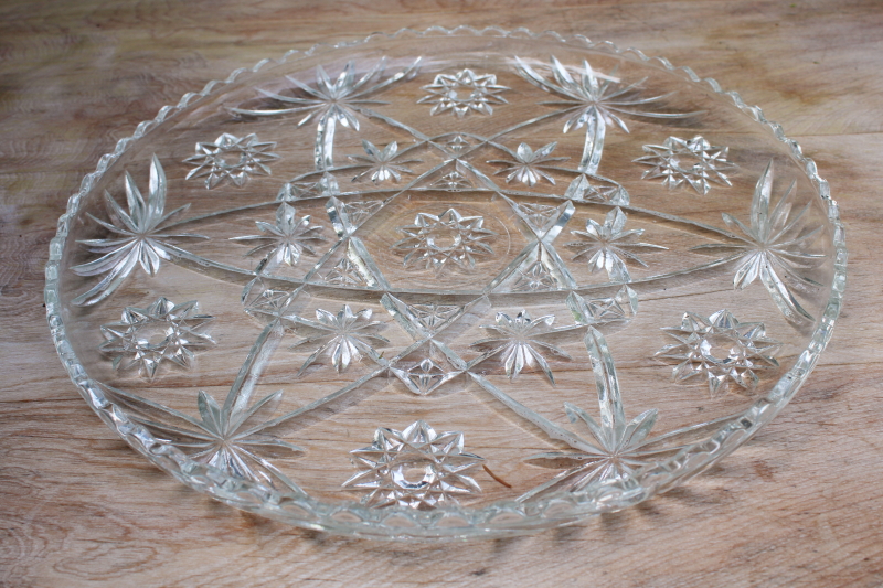 large cake torte plate, star pattern pressed glass vintage Anchor Hocking EAPC