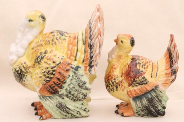 large old hand painted china turkeys, vintage Thanksgiving table salt & pepper shakers