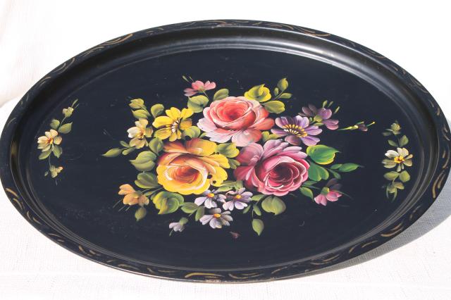 https://laurelleaffarm.com/item-photos/large-oval-tole-tray-hand-painted-vintage-metal-serving-table-tray-floral-on-black-Laurel-Leaf-Farm-item-no-nt108138-1.jpg