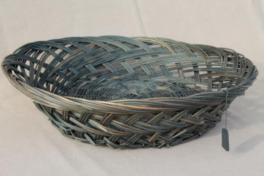 large round bowl basket w/ primitive green color, vintage wicker sewing basket