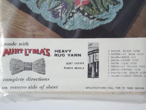 lot Aunt Lydia's printed cotton canvas for punch needle hooked rugs