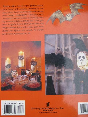 lot Halloween craft books, party recipes, jack-o-lantern pumpkin carving