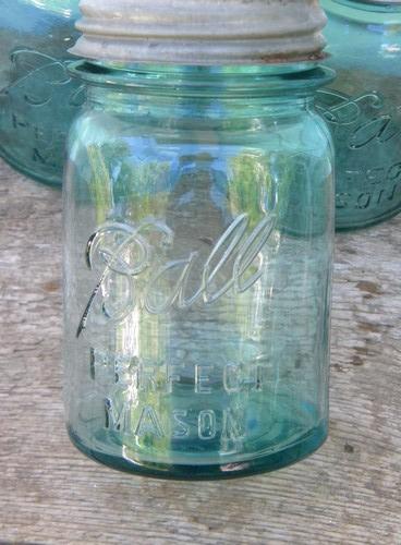 lot of 4 antique aqua blue Ball Perfect Mason 1 pint fruit jars w/lids