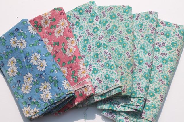 lot of 40s 50s vintage feedsacks, quilting print cotton feed sack, whole & scrap fabric