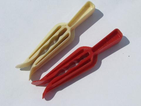 lot of vintage clothespins, red, yellow, green plastic