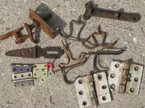 lot primitive antique & vintage hardware, hooks, pulls, latches, handles etc.