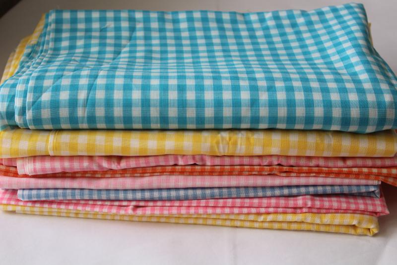 lot vintage gingham cotton / poly fabric remnants for sewing craft projects, quilting