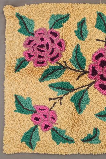 lovely old handmade rug, heavy cotton yarn hooked rug w/ vintage pink roses floral 