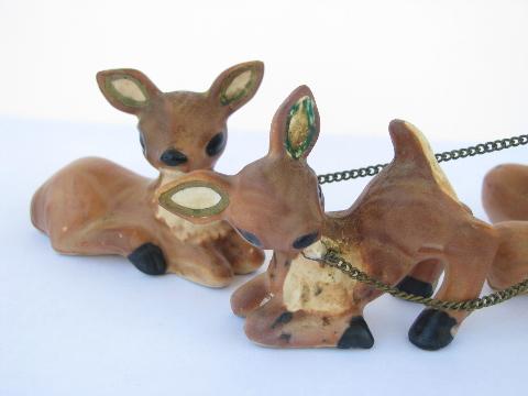mama & baby reindeer, vintage Japan china figurines w/ chain collar