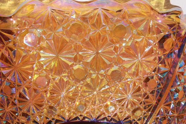 marigold amber iridescent vintage Fenton glass daisy & button pattern large crimped bowl
