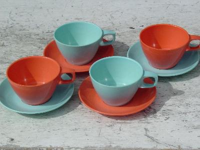 melmac cups & saucers, turquoise/coral