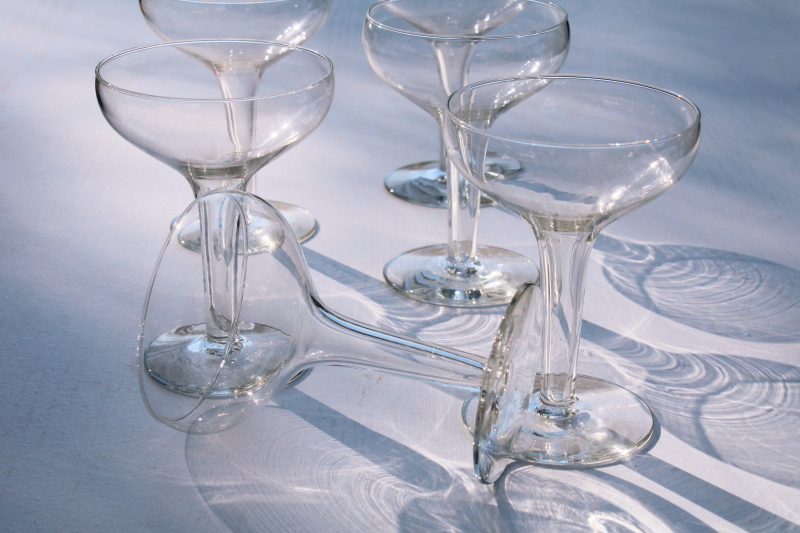 mid century mod vintage hollow stem champagne glasses or cocktail glass set of 6