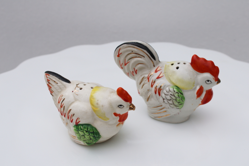 mid-century vintage Japan hand painted ceramic rooster  hen chicken salt  pepper shakers
