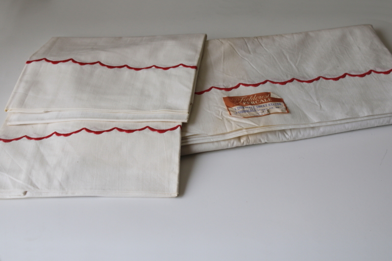 mid-century vintage cotton percale sheet  pillowcases set w/ Fieldcrest paper label