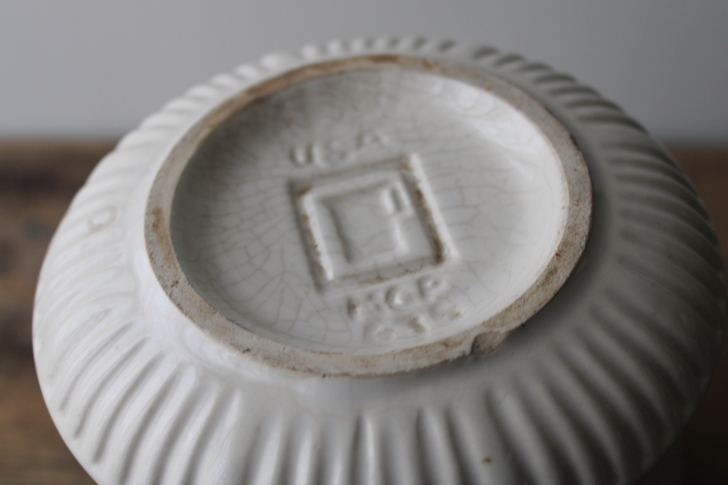 mid-century vintage ivory white McCoy pottery planter pot w/ saucer