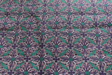 Details about   2 Yd Vtg 60s 70s Polished Cot Lavender  Gold Butterfly Cabbage Rose Bird Fabric 
