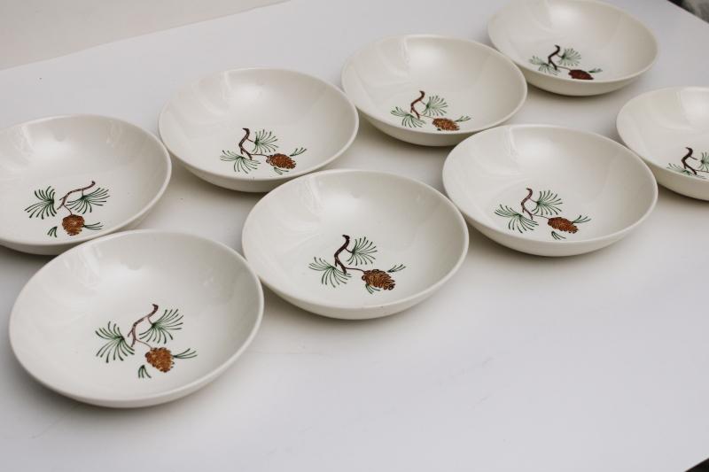 mid-century vintage Stetson pottery pine cone dessert dish bowls, rustic cabin holiday dinnerware