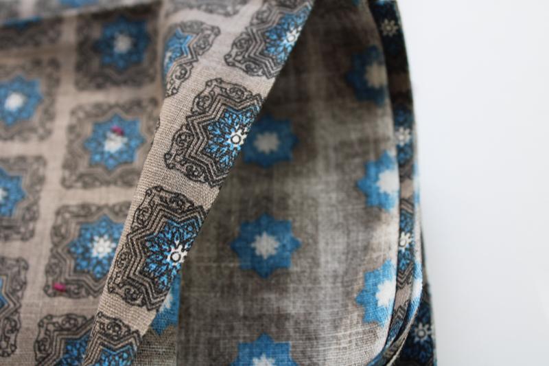 mid-century vintage cotton fabric menswear print moorish tile pattern w/ stars