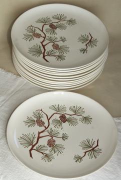 mid-century vintage pine pinecone dinner plates, Stetson china retro camp cabin decor