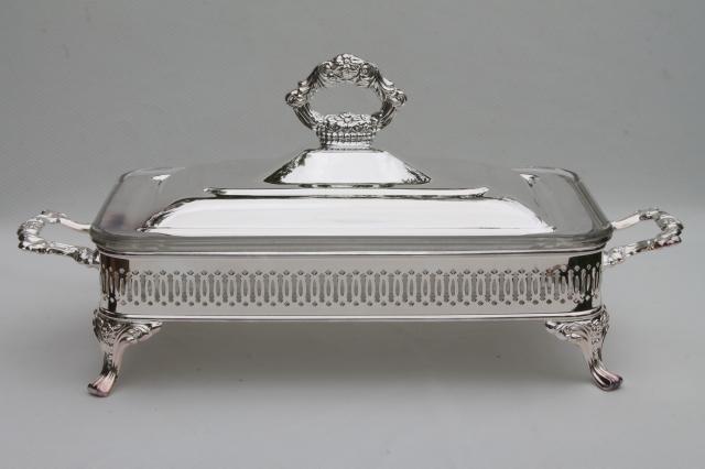 mint in box Oneida silver plate buffet server chafing dish, warming stand w/ pan