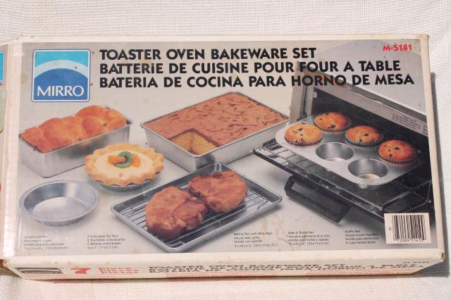 mint in box vintage Mirro aluminum baking pans, small sized cookware for a toaster oven