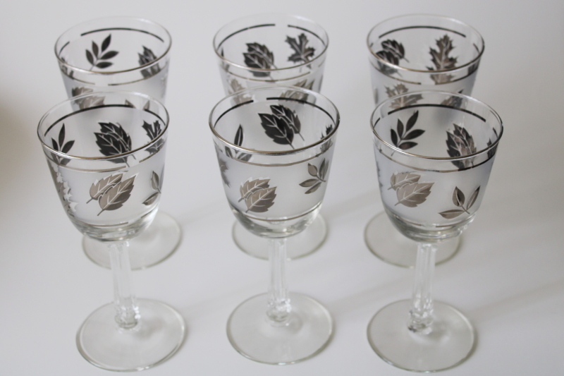 mod vintage Libbey silver foliage leaves pattern glass water goblets or wine glasses