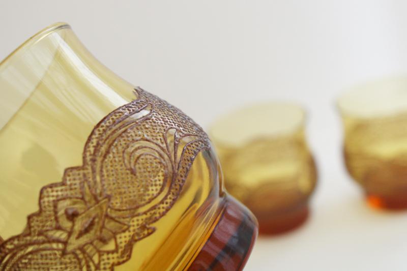mod vintage amber glass bar glasses, lowballs w/ brown lace pattern Libbey Americana