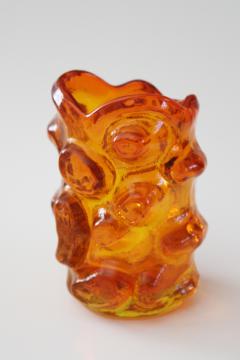 mod vintage art glass vase w/ chunky pebbled texture, amberina orange glass UV glow under black light
