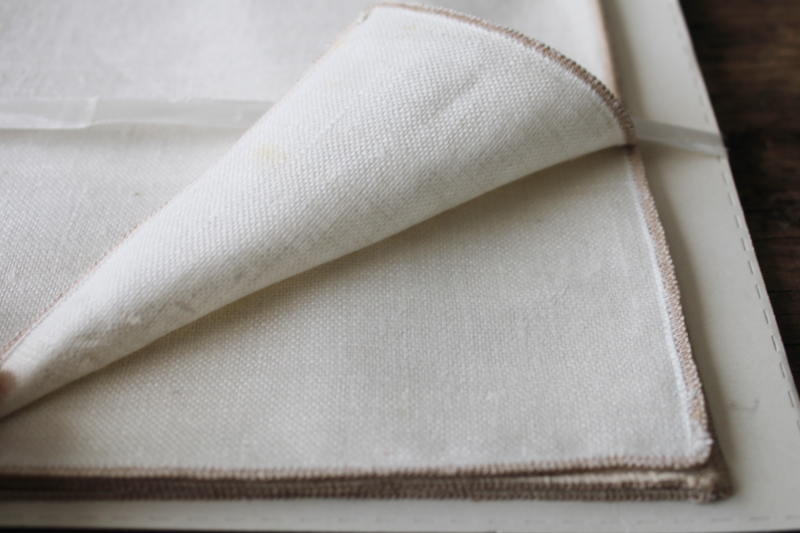 never used vintage table linens, ivory linen or cotton placemats  cloth napkins set