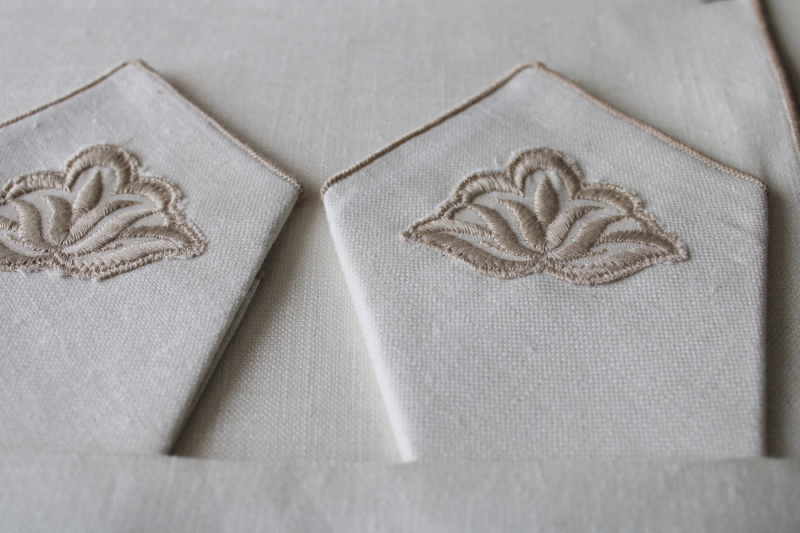 never used vintage table linens, ivory linen or cotton placemats  cloth napkins set