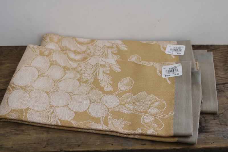 new w/ tags Williams Sonoma cotton jacquard napkins, autumn w/ birds