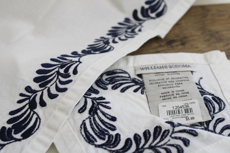 new w/ tags Williams Sonoma cotton napkins, Cantina navy embroidery on white