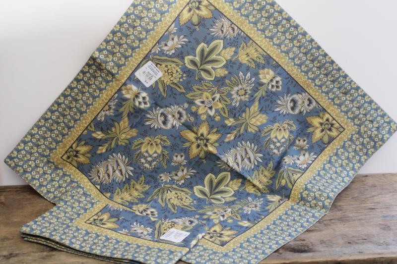 new w/ tags Williams Sonoma cotton napkins, French country style Toulouse blue print