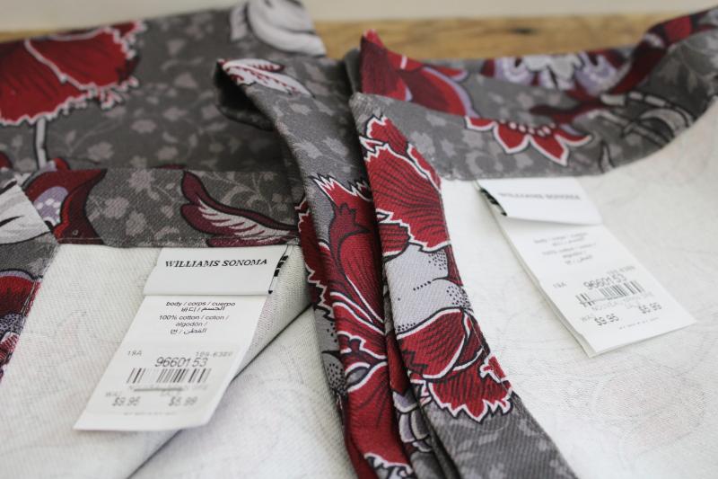 new w/ tags Williams Sonoma cotton napkins, art nouveau print grey & wine red