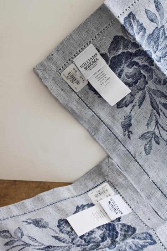 new w/ tags Williams Sonoma woven jacquard napkins, indigo and light blue