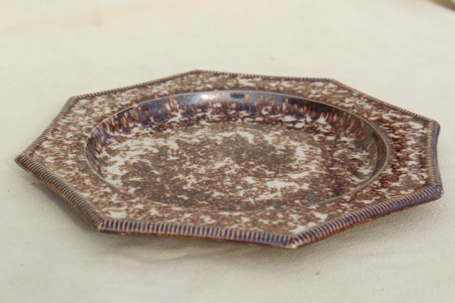 octagonal spongeware plate, Metropolitan Museum of Art reproduction antique Whieldon tortoiseshell