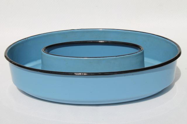 old Cream City enamelware, vintage metal ring mold / pan, rare oval in blue