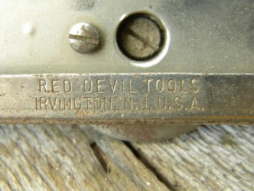 old Red Devil T1 trimmer, vintage wallpaper hanging tool