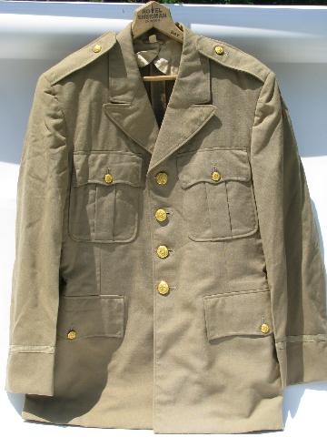 old WWII 32nd Infantry Div officer's jacket/tunic w/Red Arrow patch