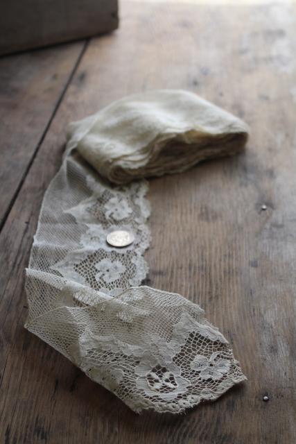 old antique bobbin lace w/ Irish shamrock clover, wide lacy edging sewing trim 