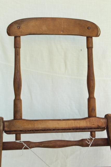 old antique folding wood chair frame needs new fabric, Edwardian vintage lawn beach camping seat
