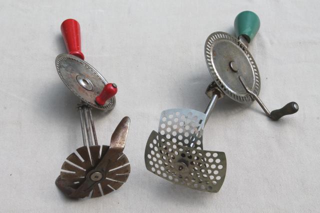 old, antique, vintage eggbeaters, hand-crank rotary egg beater collection