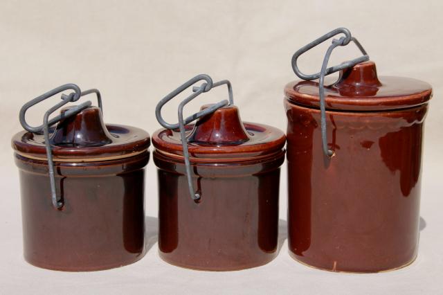 old brown stoneware cheese crock jars w/ wire bail lids, pottery crocks lot