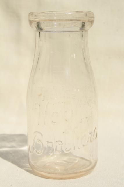 2 VINTAGE HALF PINT MILK DAIRY Glass BOTTLES Sealed BB48 Imprint