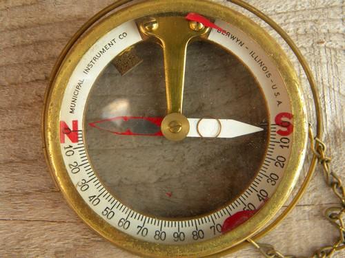 old vintage brass & copper dipping compass surveying instrument w/case