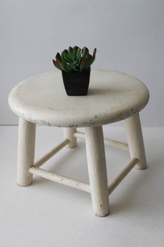 old white paint wood milking stool, vintage farm primitive farmhouse style low plant stand
