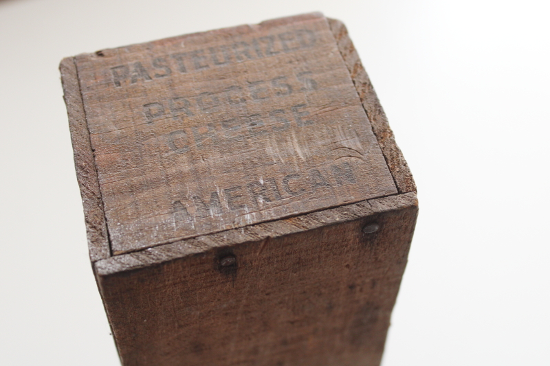 old wood cheese box Mel O Bit vintage A&P grocery advertising graphics wooden crate