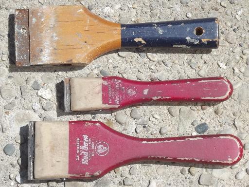 old wood handled tools lot, vintage paint scrapers in metal tool box 