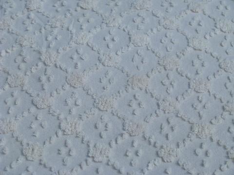 old-fashioned colonial pattern cream chenille cotton muslin bedspread