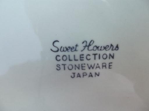 plain tan band border stoneware vintage Japan, Sweet Flowers gravy dish